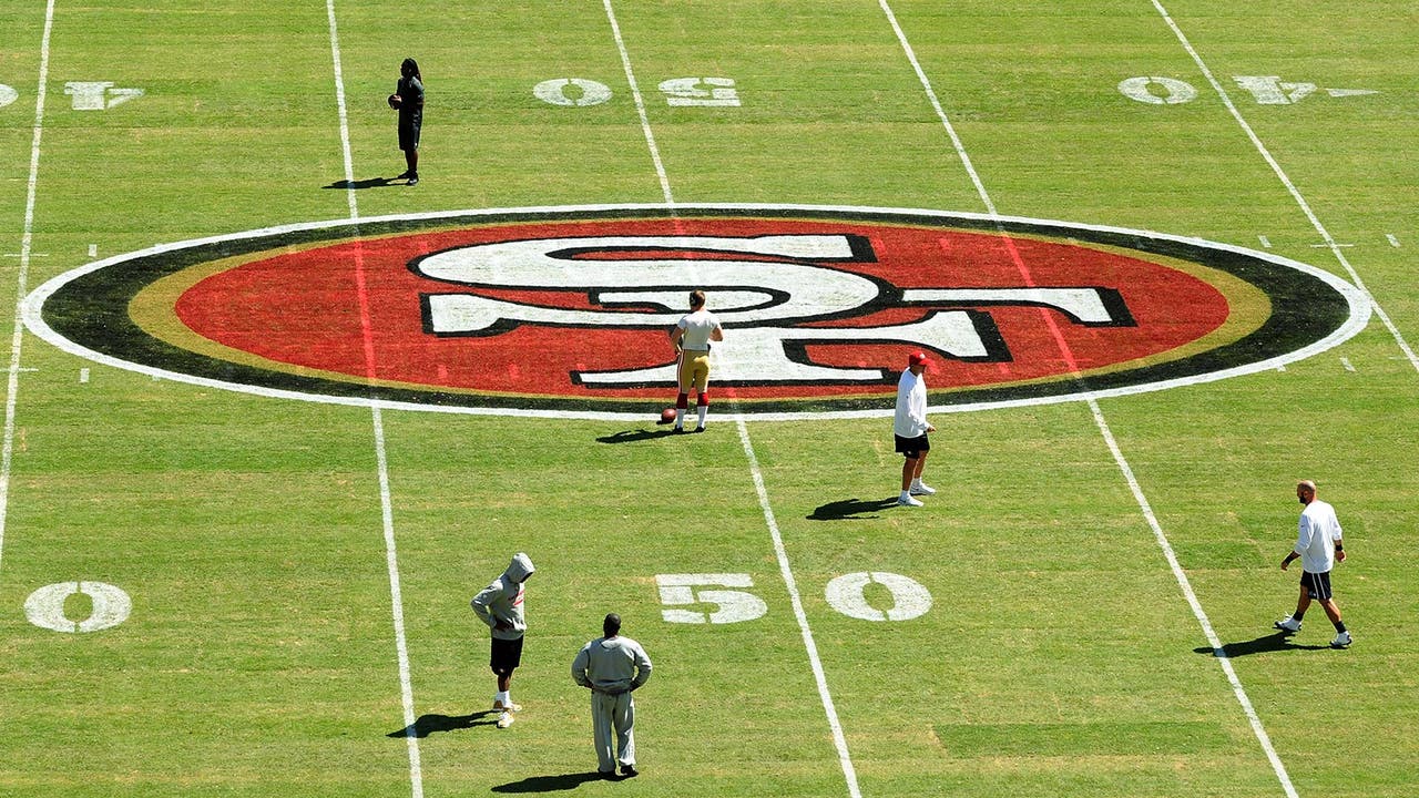 Cowboys worried about Levi's Stadium turf before preseason game